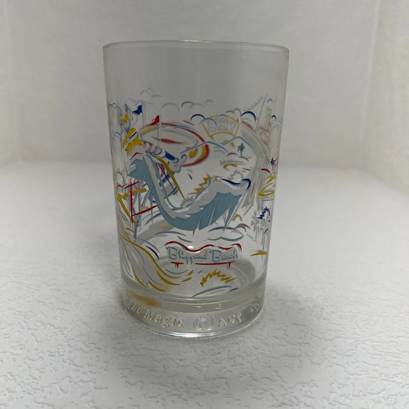 McDonald's Celebrates the Magic of Walt Disney 25 Years Remember Tumbler Glass - Picture 2 of 4